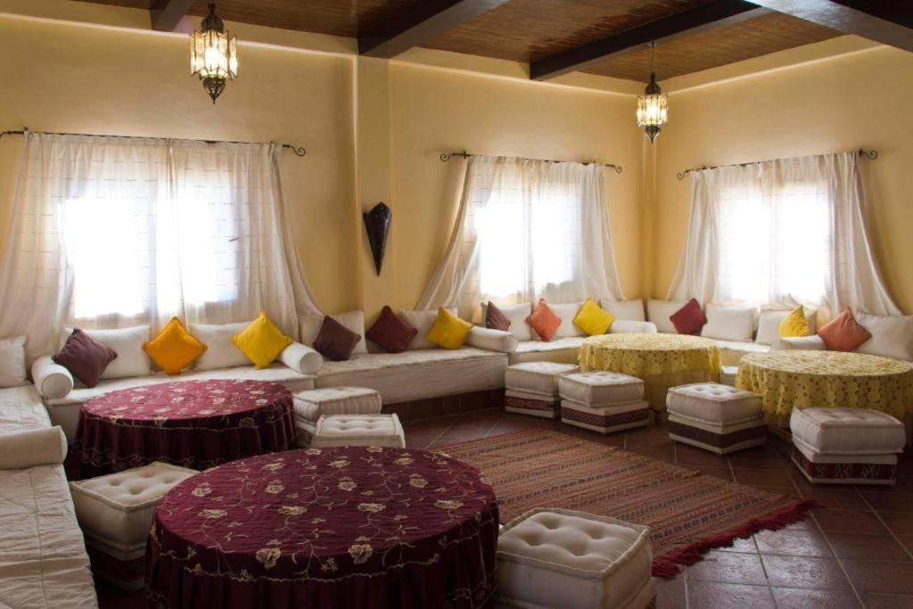 Click Excursions Tafraoute Hotel Taddart Ngoại thất bức ảnh